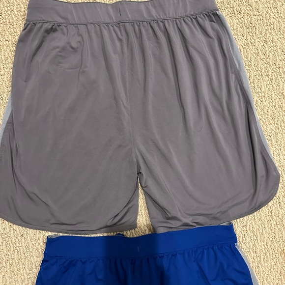 A3- Under Armour HeatGear Athletic Shorts Men's Size Small 6” Inseam - Picture 8 of 10